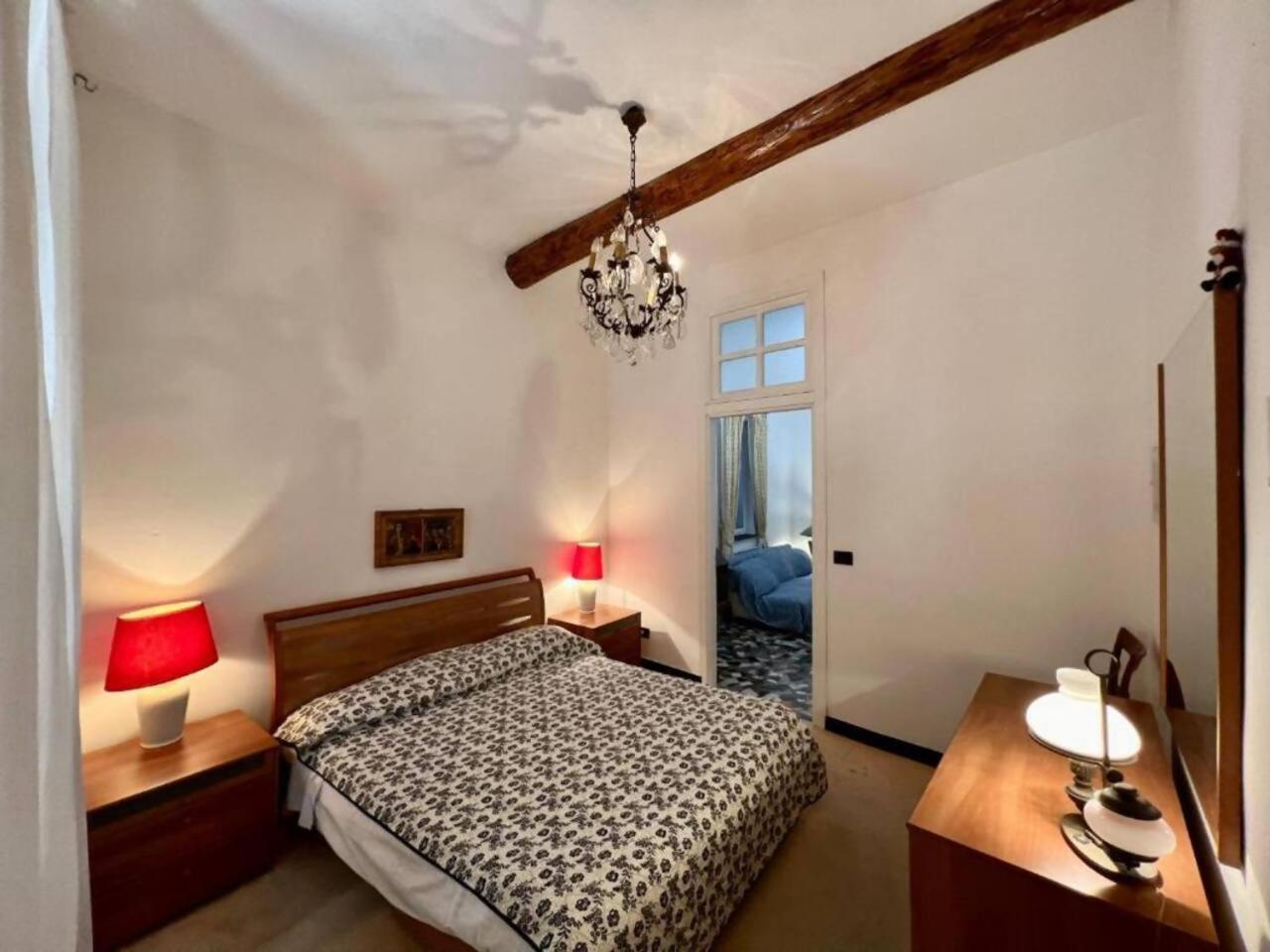 Lovingenoa - Prione - White House Apartment Genua