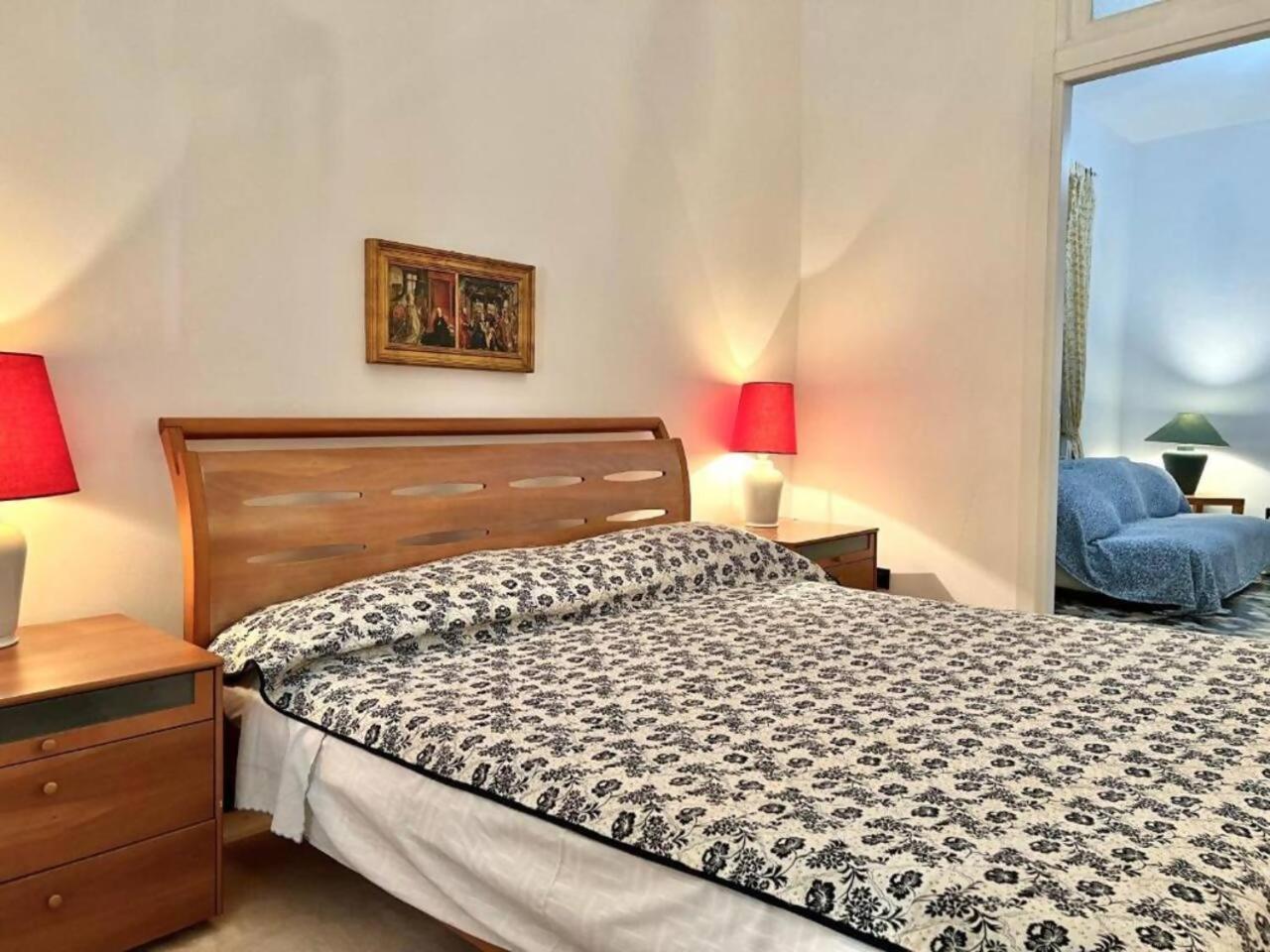 Lovingenoa - Prione - White House Apartment